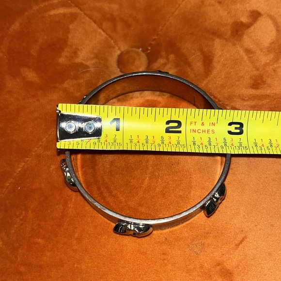 Alexander McQueen lavender enamel skull bangle - Picture 4 of 5